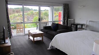 Tongariro Suites at The Rocks