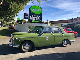 Hacienda Motor Lodge