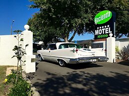 Hacienda Motor Lodge