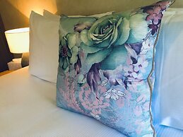 Hacienda Motor Lodge