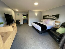 Hacienda Motor Lodge