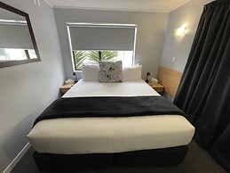 Hacienda Motor Lodge