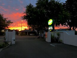 Hacienda Motor Lodge