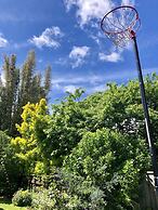 Hacienda Motor Lodge