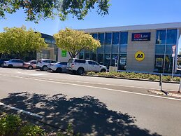 Hacienda Motor Lodge