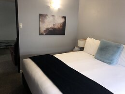 Hacienda Motor Lodge