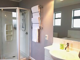 Hacienda Motor Lodge