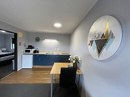 Hacienda Motor Lodge