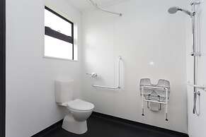 Hacienda Motor Lodge