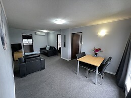 Hacienda Motor Lodge