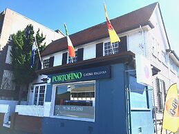 Hacienda Motor Lodge