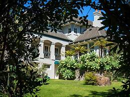 Greenmantle Estate Hotel