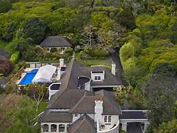 Greenmantle Estate Hotel