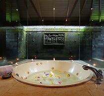 Finna Golf & Country Club Resort