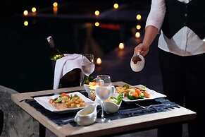 Finna Golf & Country Club Resort