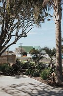 Peninsula Motel
