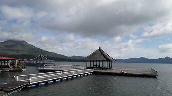 Batur Lakeside Huts