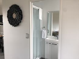 The Kaka Point Motels