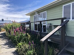 The Kaka Point Motels