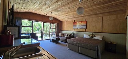 The Rocks Chalets