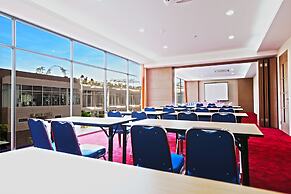 Centro City Service Apartment