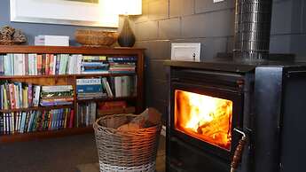 Troldhaugen Lodge - Adults Only