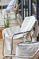 On The Esplanade Apartments