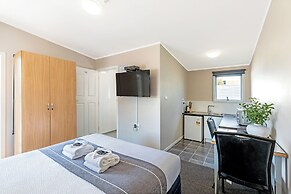 Travellers Inn Motel