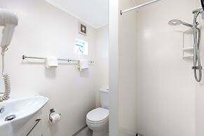 Travellers Inn Motel