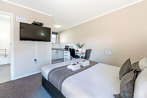 Travellers Inn Motel