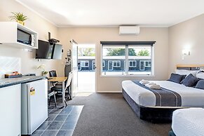 Travellers Inn Motel