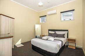 Travellers Inn Motel