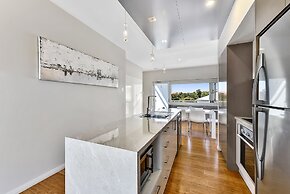 Aloha Waterfront Properties