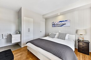 Aloha Waterfront Properties