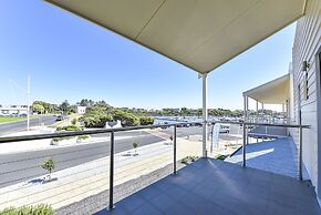 Aloha Waterfront Properties