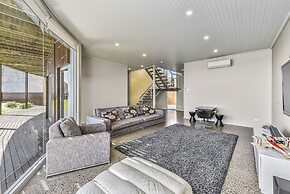 Aloha Waterfront Properties