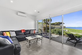 Aloha Waterfront Properties