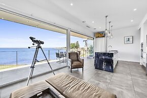 Aloha Waterfront Properties