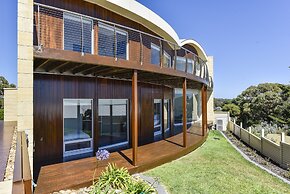 Aloha Waterfront Properties