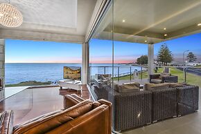 Aloha Waterfront Properties