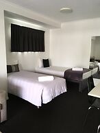 Cooroy Luxury Motel Apartments Noosa