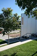 Cooroy Luxury Motel Apartments Noosa