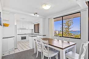 Burgess @ Kings Beach Apartments