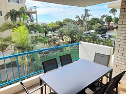 Burgess @ Kings Beach Apartments