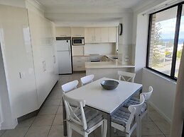 Burgess @ Kings Beach Apartments