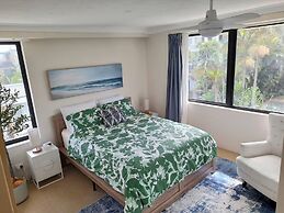 Burgess @ Kings Beach Apartments