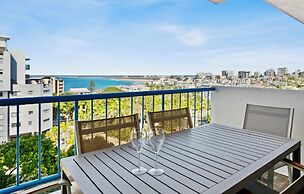 Burgess @ Kings Beach Apartments