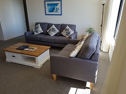 Burgess @ Kings Beach Apartments