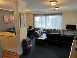 Attunga Alpine Lodge and Apartments