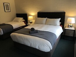 Attunga Alpine Lodge and Apartments